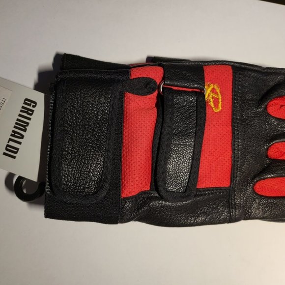 Leather and fabric combination Driving gloves size L (more like M.. ) - Picture 2 of 3